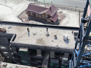 Ход строительства "Инских холмов" в марте 2026