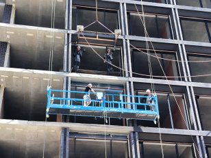 Ход строительства "Инских холмов" в апреле 2026