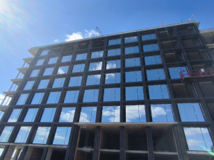 Ход строительства "Инских холмов" в апреле 2026