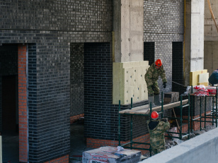 Ход строительства 4-й очереди "Инских холмов" в феврале 2026